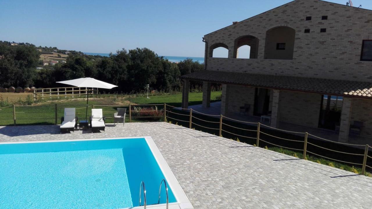 B&B Casalfarano Купра Маритима Екстериор снимка